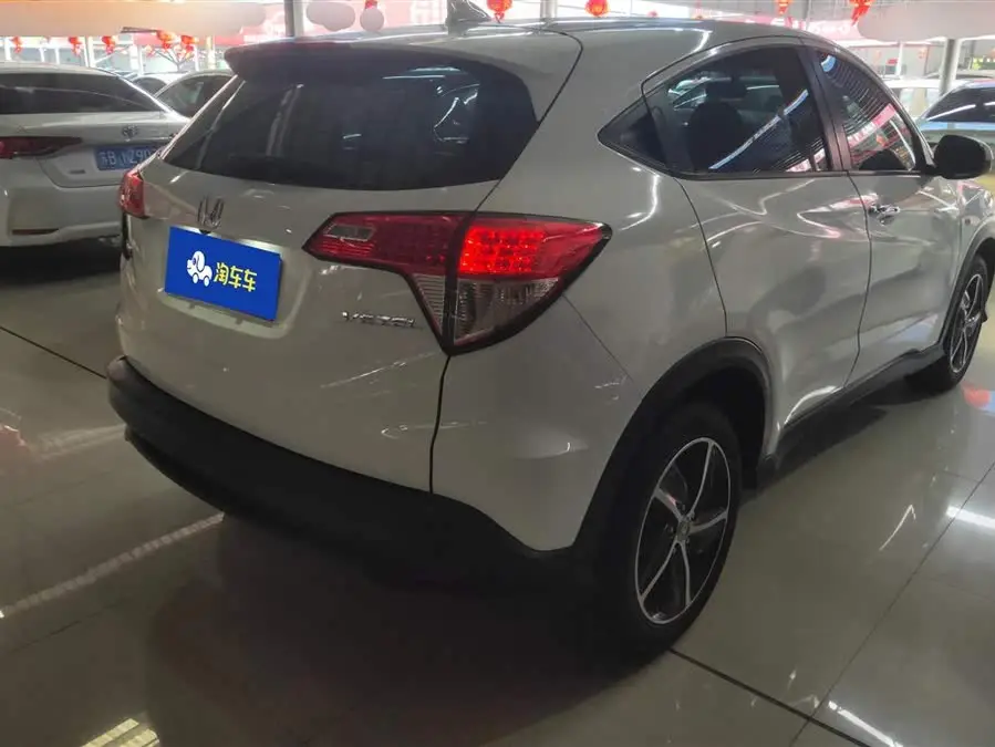 2022 Honda HR-V 1.5L CVT Phantom Night Pioneer Edition