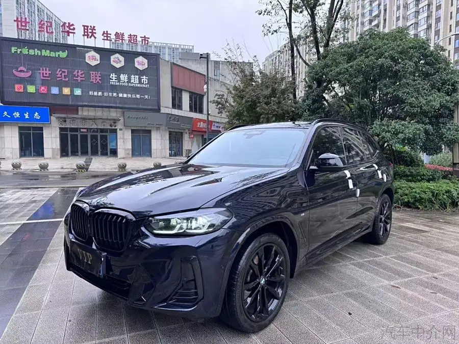 BMW X3 2022 xDrive30i Leading M Night Package