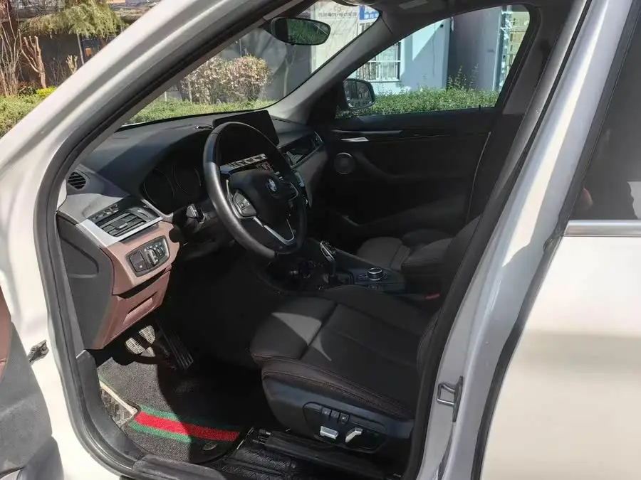 BMW X1 2022 sDrive20Li Fashion Edition