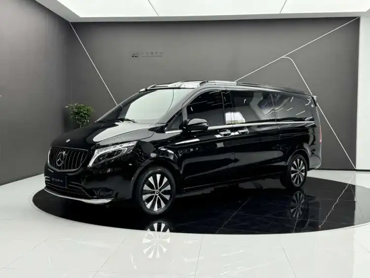 Vito 2023 2.0T Business Edition 7-seater