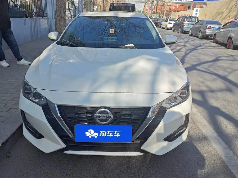 نيسان سيلفي 2022 1.6 لتر XL CVT نسخة الاستمتاع