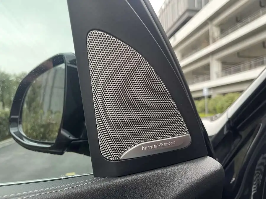 BMW X5 2022 xDrive 30Li Luxury M Sport Package