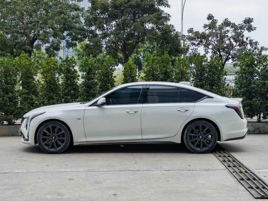 Cadillac CT5 2024 28T Platinum