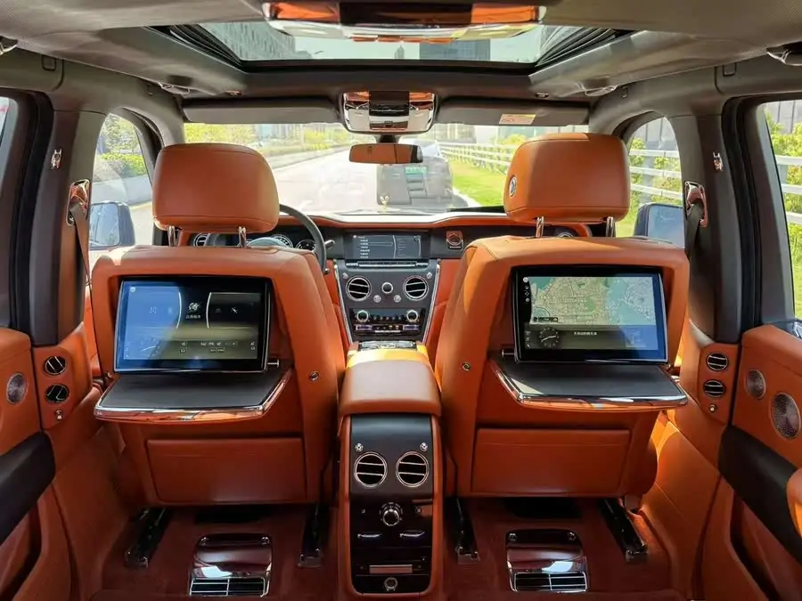 كولينان 2018 نسخة 5 مقاعد