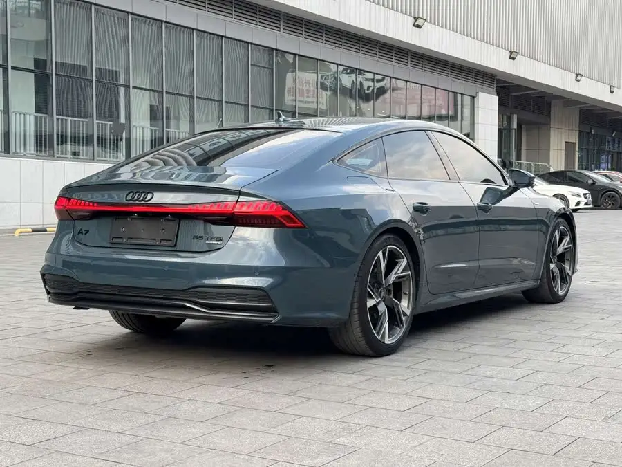 Audi A7 2021 45 TFSI Premium
