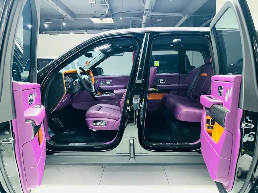 Cullinan 2024 Black Badge