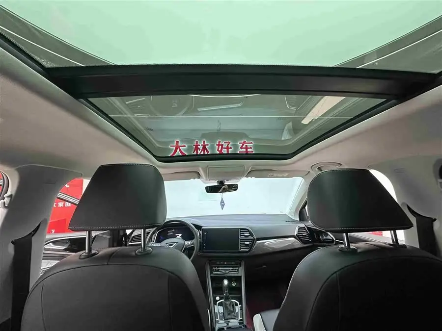 Jetta VS7 2022 Model 280TSI Automatic High Gloss Glory Edition