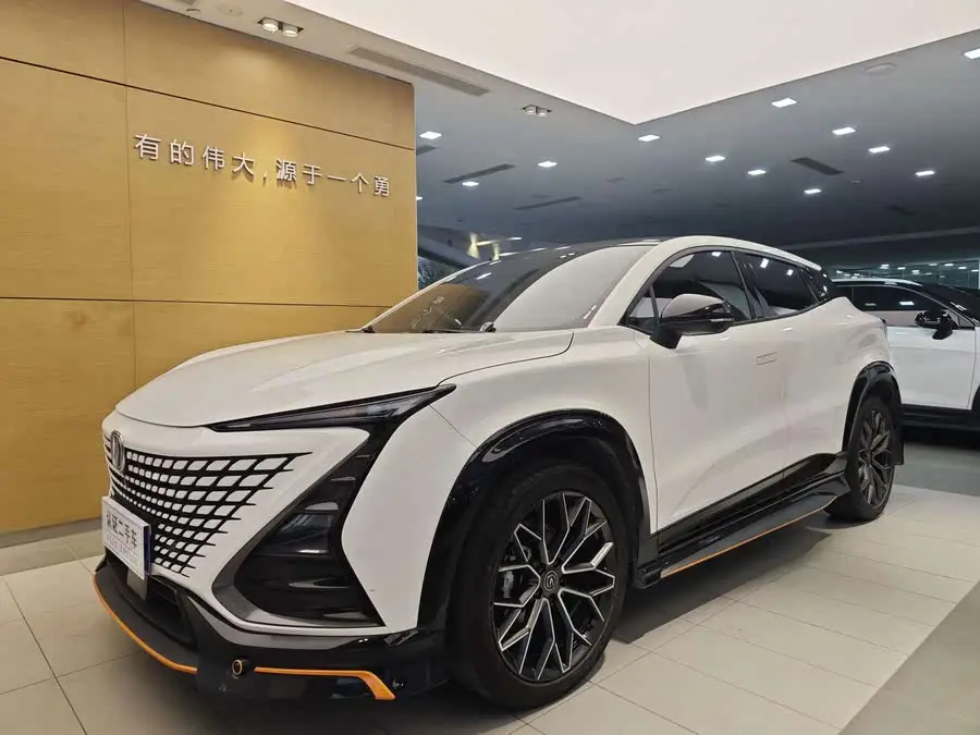 تشانغ آن UNI-T 2022 1.5T البريميوم