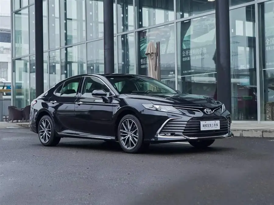 Camry 2023 2.5G Luxury Edition