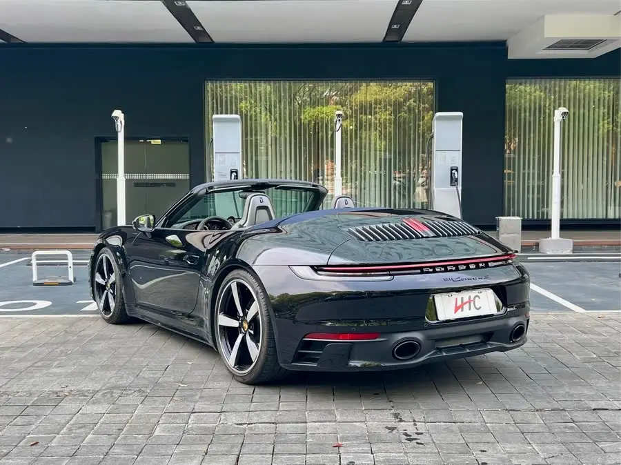 Porsche 911 2019 Carrera 4S Cabriolet 3.0T