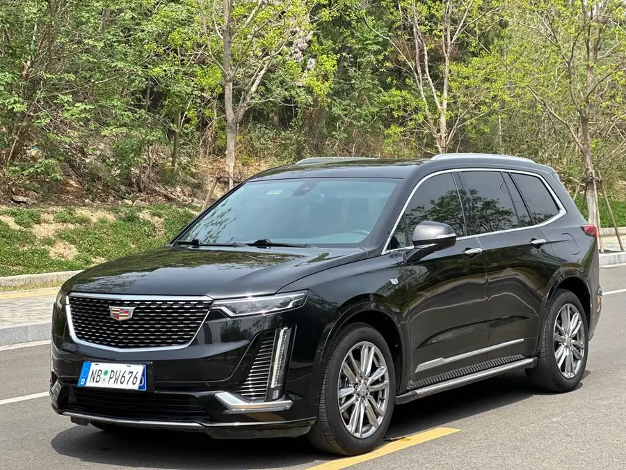 كاديلاك XT6 2021 2.0T سبعة مقاعد فاخرة دفع أمامي