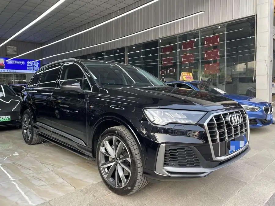 Audi Q7 2021 55 TFSI quattro S line Sport