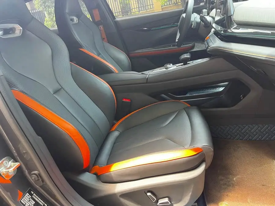 Changan UNI-V 2023 1.5T Premium Model