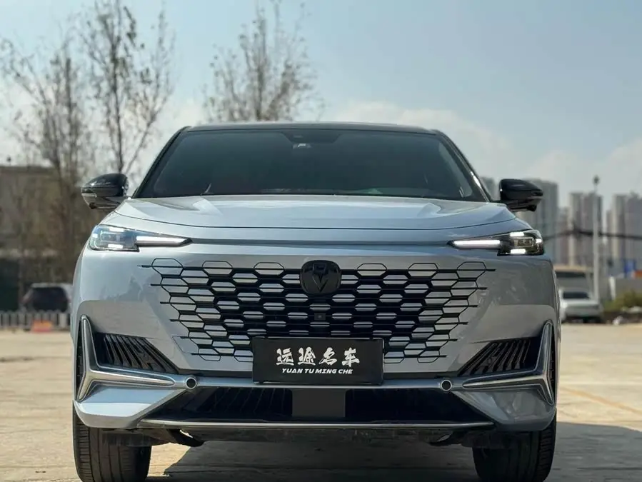 شانجان UNI-K 2021 2.0T التميز