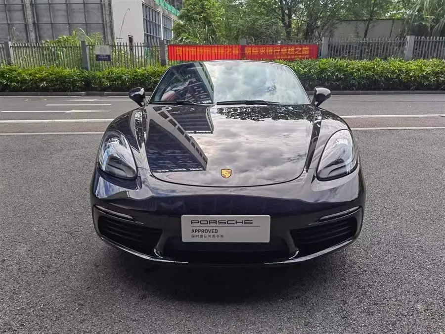 Porsche 718 2020 Model Boxster 2.0T