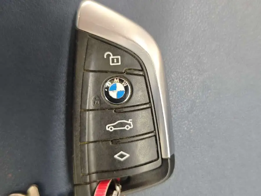 BMW iX3 2022 Leading Model