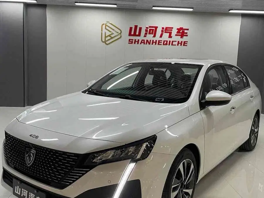 Peugeot 408 2022 1.6T Light Pursuit Edition