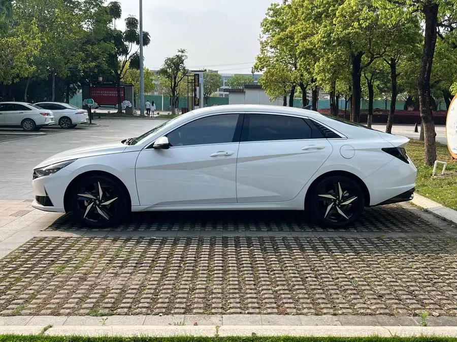 إيلانتر 2022 1.5 لتر CVT GLX النخبة