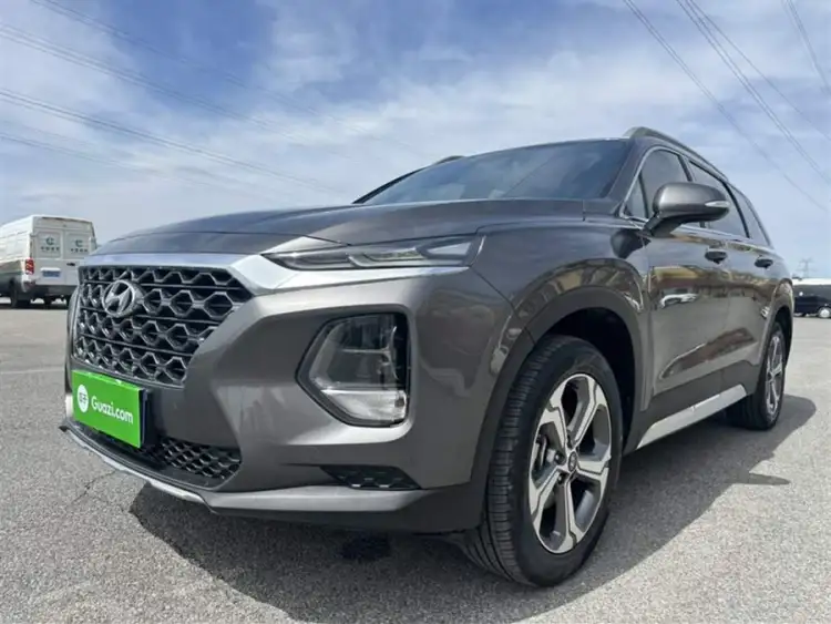 2020 Hyundai Santafe 380 TGDi Automatic Two-Wheel Drive GLS Luxury Version