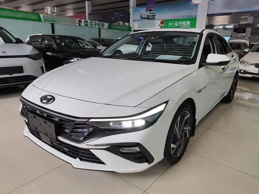 إيلانتر 2023 1.5L CVT GLX النخبة