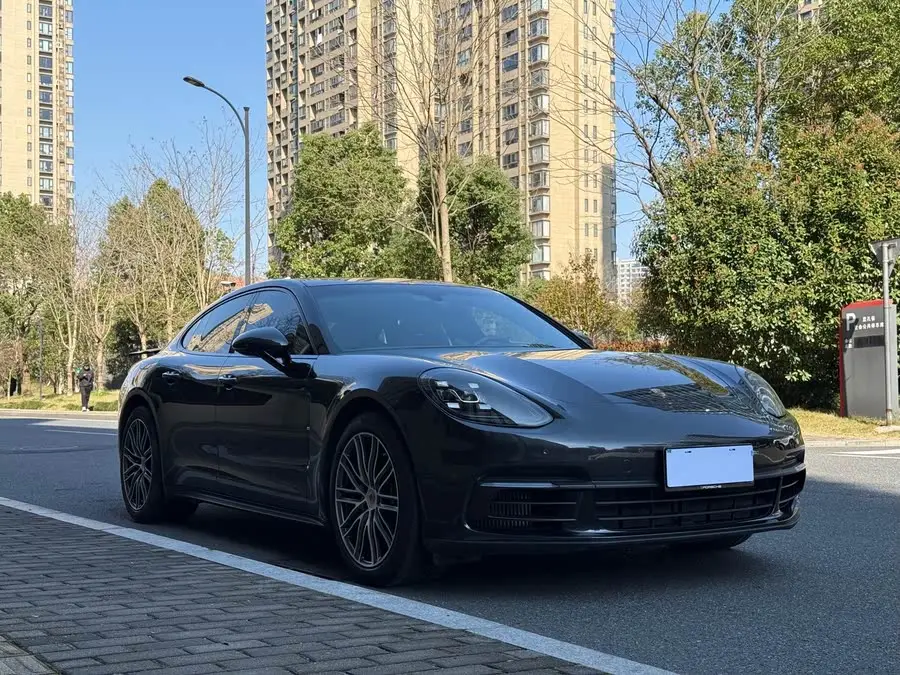 2019 Porsche Panamera 2.9T