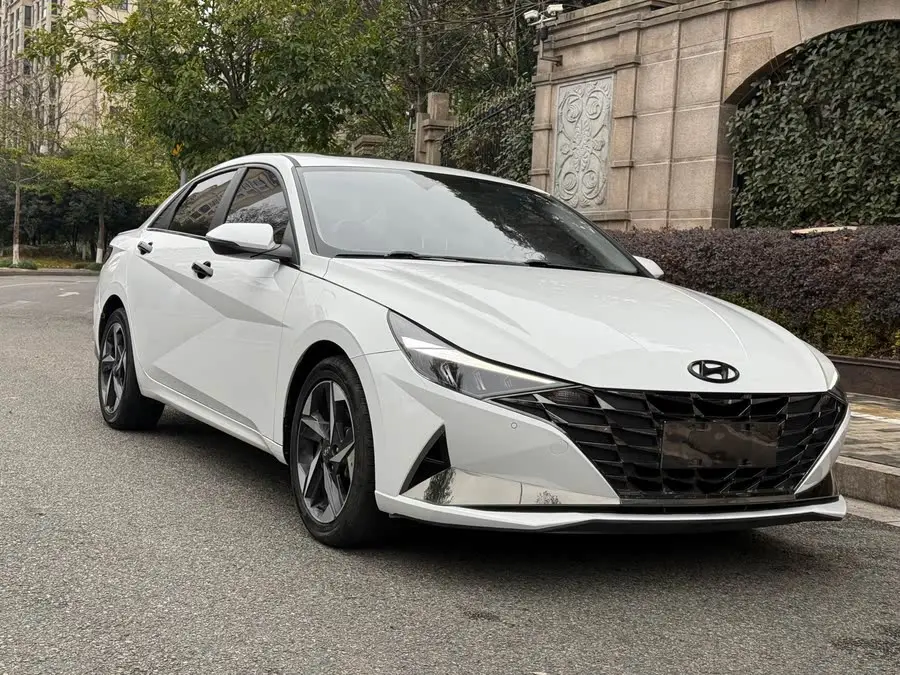 إيلانتر 2022 1.5 لتر CVT LUX بريميوم