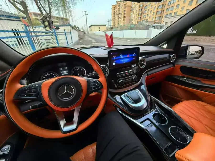 Vito 2021 2.0T Business Edition 7-seater