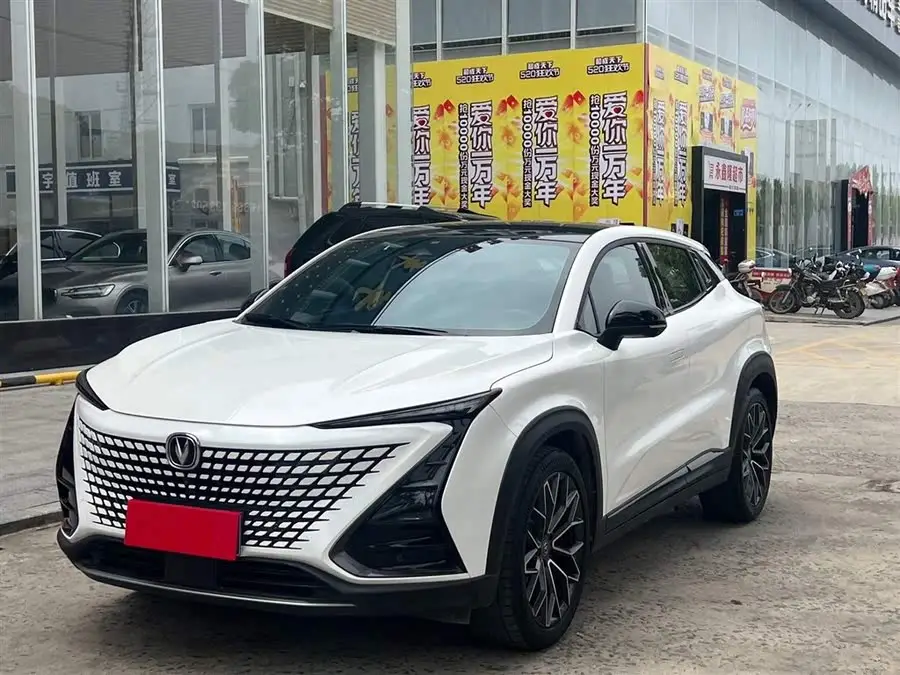 شانجان UNI-T 2022 1.5T الفاخرة