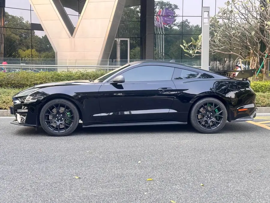 موستانغ 2021 2.3T إيكو بوست