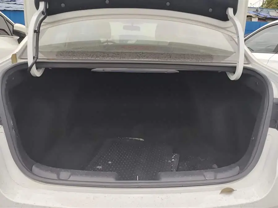 Yuexiang 2019 1.5L DCT Luxury Version National VI