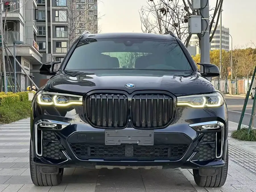 بي إم دبليو X7 2020 xDrive40i إصدار مخصص محدود مجموعة M الرياضية