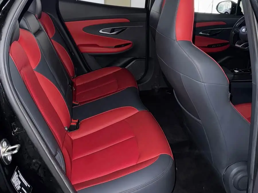 شانغن UNI-T 2020 1.5T البريميوم