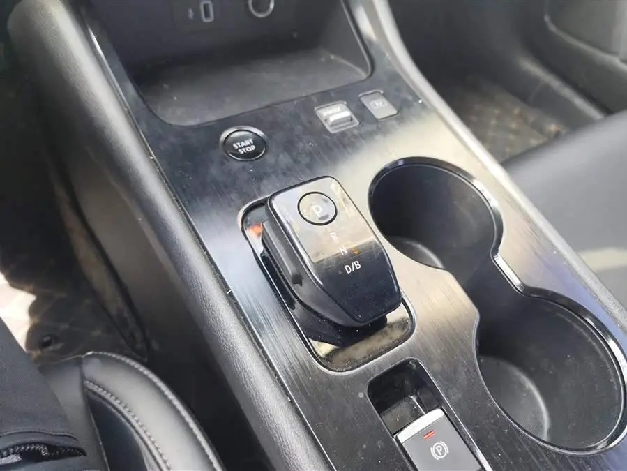 2022 نيسان سيلفي e-POWER سوبر ذكي بلس