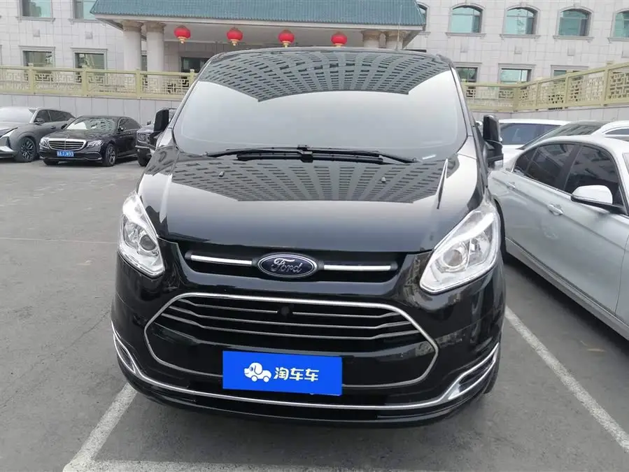 Tourneo 2020 2.0T Manual Elite Version National VI