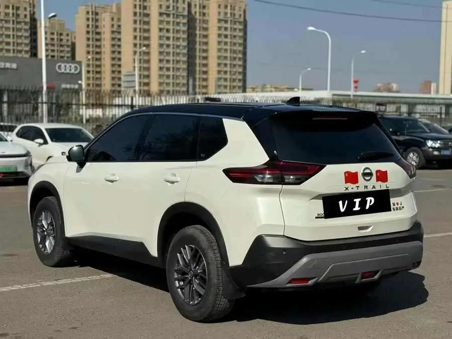 2021 نيسان إكس تريل 2.0 لتر CVT 2WD XL ITS نسخة الراحة ذات السبعة مقاعد مع الاتصال الذكي
