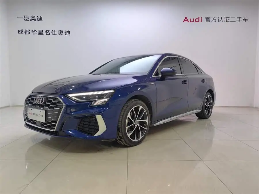 أودي A3 طراز 2021 A3L ليموزين 35 TFSI الموديل الرياضي التقدمي