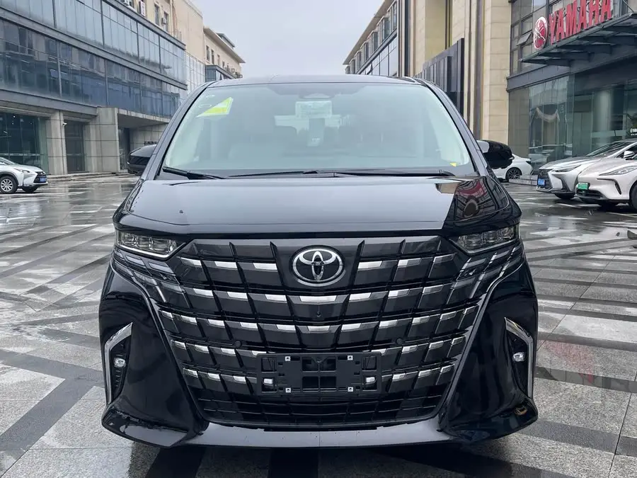 ألفارد 2024 بمحرك مزدوج 2.5 لتر إصدار متميز