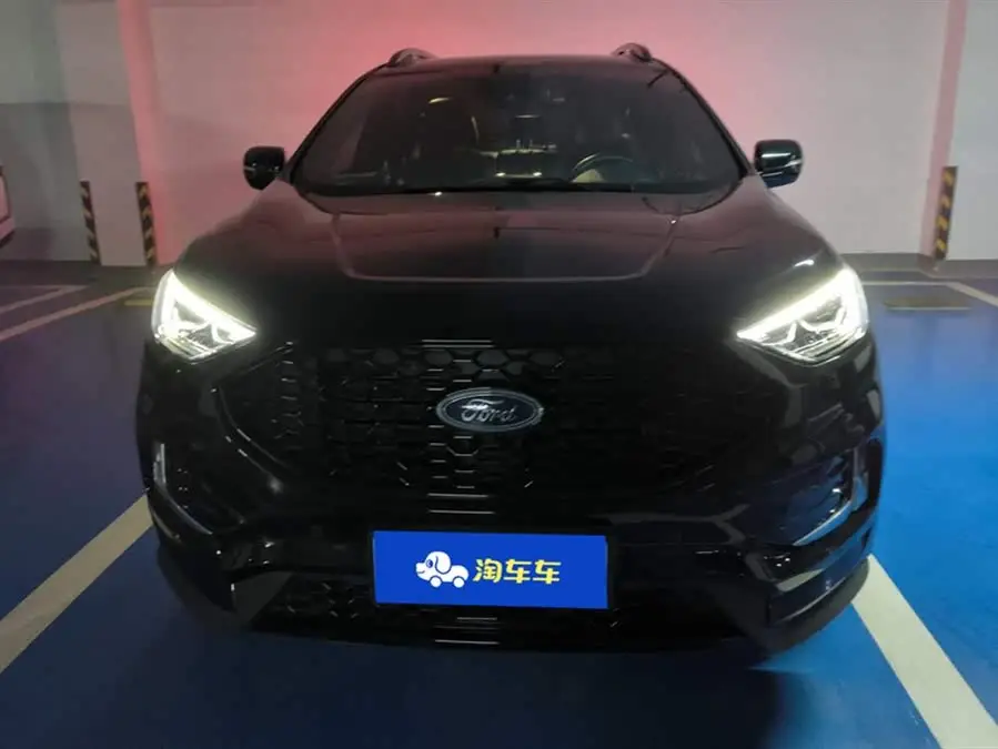 2020 Ford Edge EcoBoost 245 AWD ST-Line 7-Seater