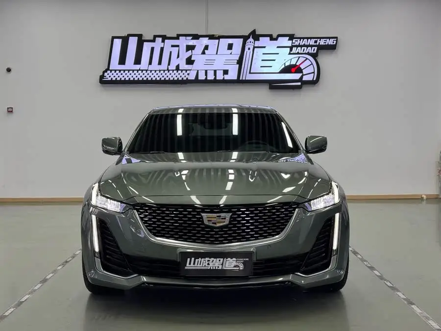 Cadillac CT5 2023 28T Luxury (Standard Version)