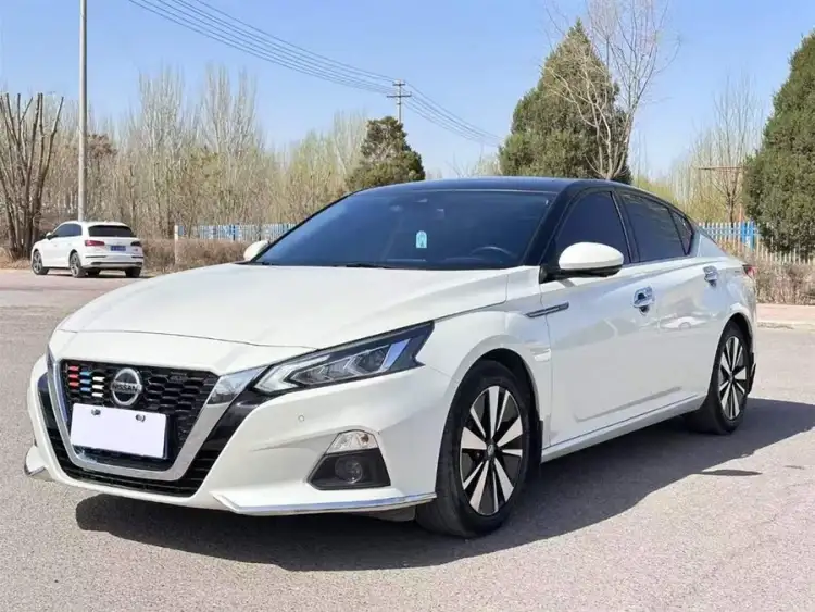 Teana 2021 2.0L XL Upper AD1 Intelligent Navigation Edition