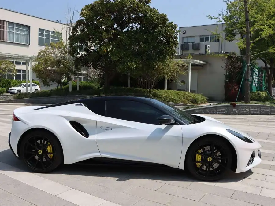 إيميرا 2021 2.0T DCT النسخة الأولى