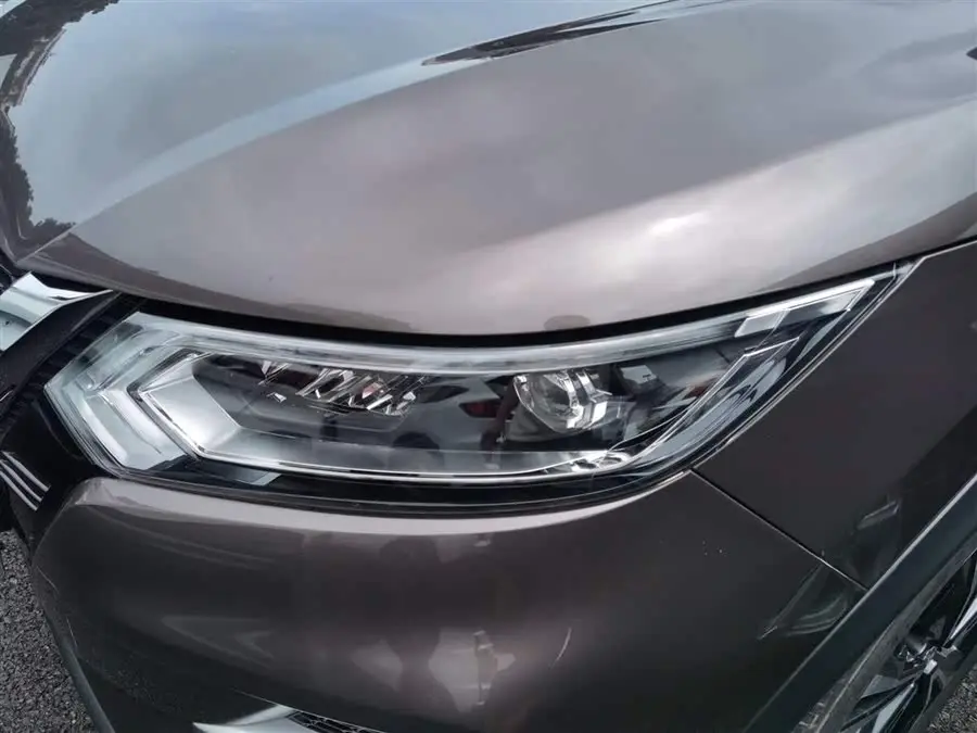 2022 نيسان إكس-تريل 2.0 لتر CVT XV بريميوم