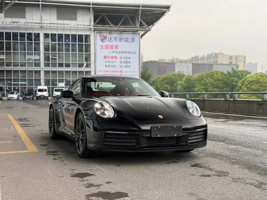 بورشه 911 2023 كاريرا 3.0T