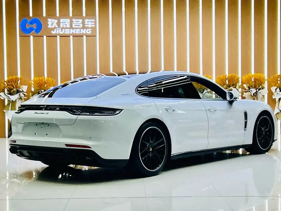 2023 Panamera 2.9T Platinum Edition