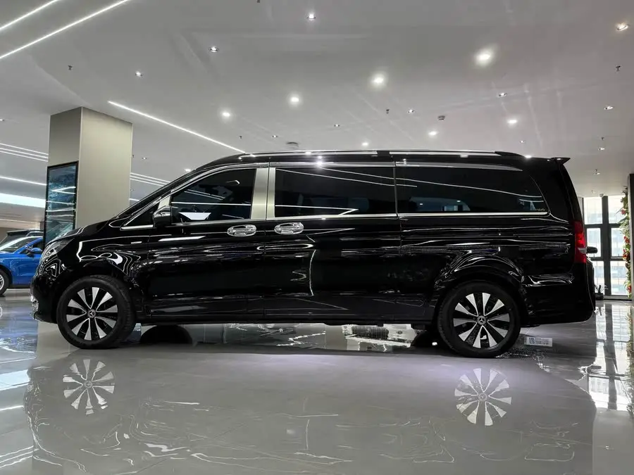 Vito 2023 2.0T Business Edition 7-seater