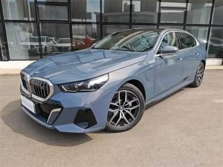 BMW i5 2024 eDrive 35L M Sport Package