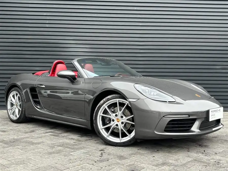 Porsche 718 2022 Model Boxster 2.0T