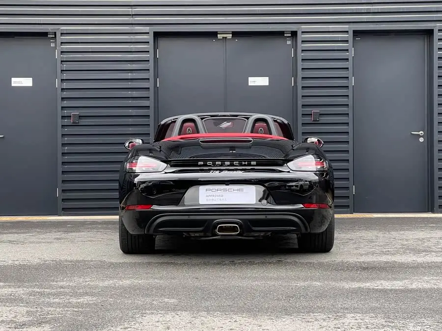 Porsche 718 2022 Model Boxster 2.0T