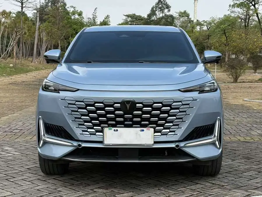 شانجان UNI-K 2021 2.0T الفاخرة