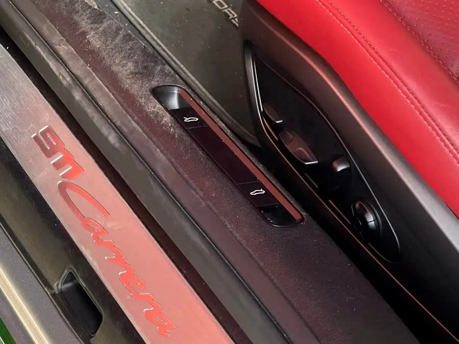 Porsche 911 2020 Carrera 3.0T